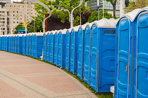 Portable Restroom Servicing (Cleaning and Restocking) in Willowick, OH